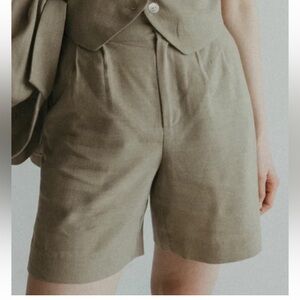 Women's light green Shorts